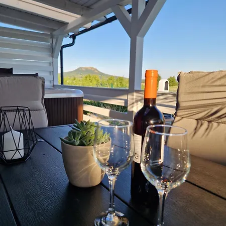 Apartment Tameli Delux Tapolca