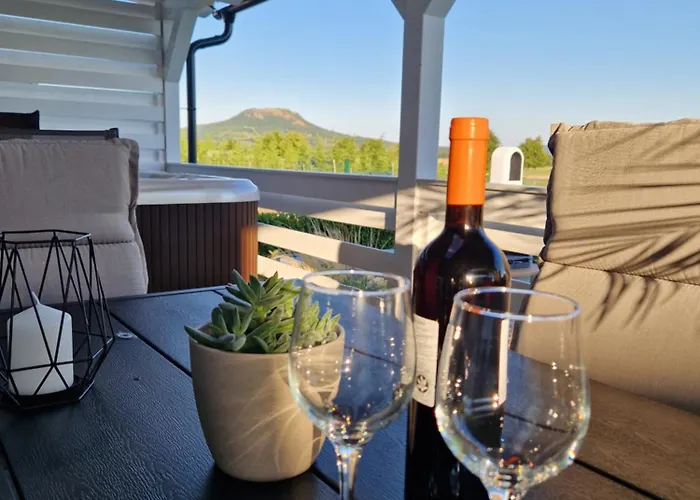 Lägenhet Tameli Delux Tapolca